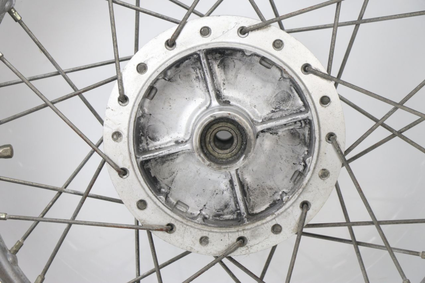 photo de REAR RIM SUZUKI TU X TUX VOLTY 125 (1999 - 2001) - Markings and original references