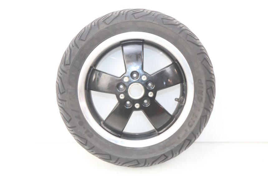 photo de REAR WHEEL RIM PIAGGIO VESPA GTS IGET ABS 125 (2017 - 2023)