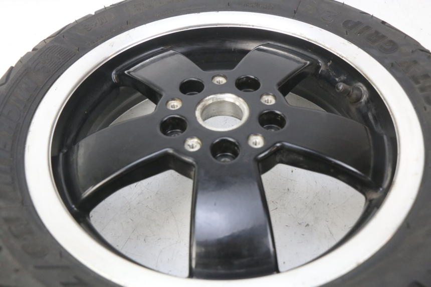 photo de REAR WHEEL RIM PIAGGIO VESPA GTS IGET ABS 125 (2017 - 2023)