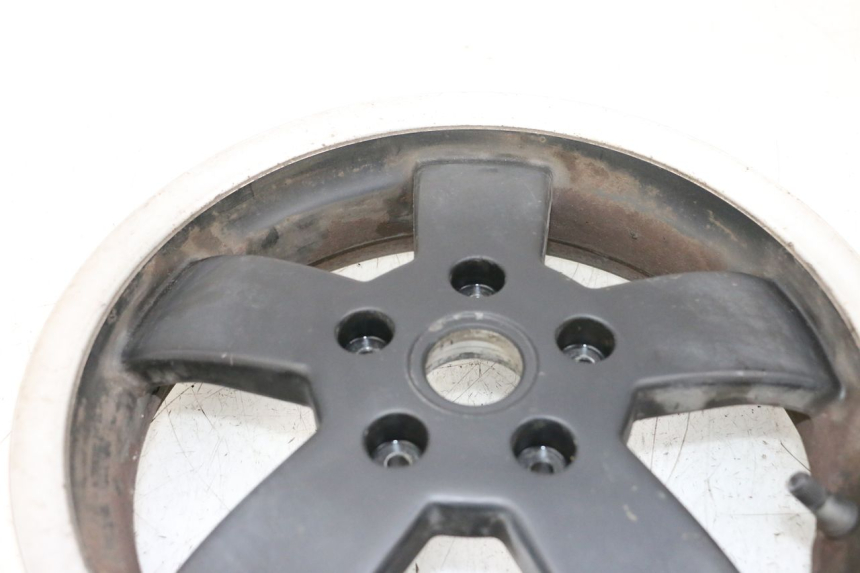 photo de REAR WHEEL RIM PIAGGIO VESPA GTS SUPER IE 125 (2009 - 2016) - Supplementary product photo