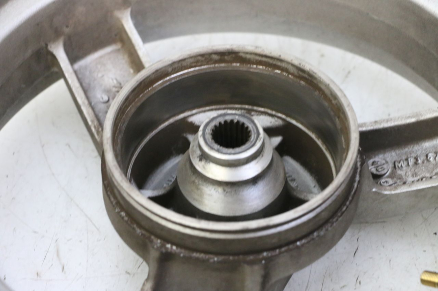 photo de REAR WHEEL RIM PEUGEOT VIVACITY NEW 4T 50 (2008 - 2017)