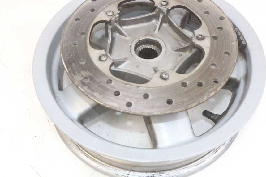 photo de REAR WHEEL RIM PIAGGIO X8 125 (2004 - 2007)