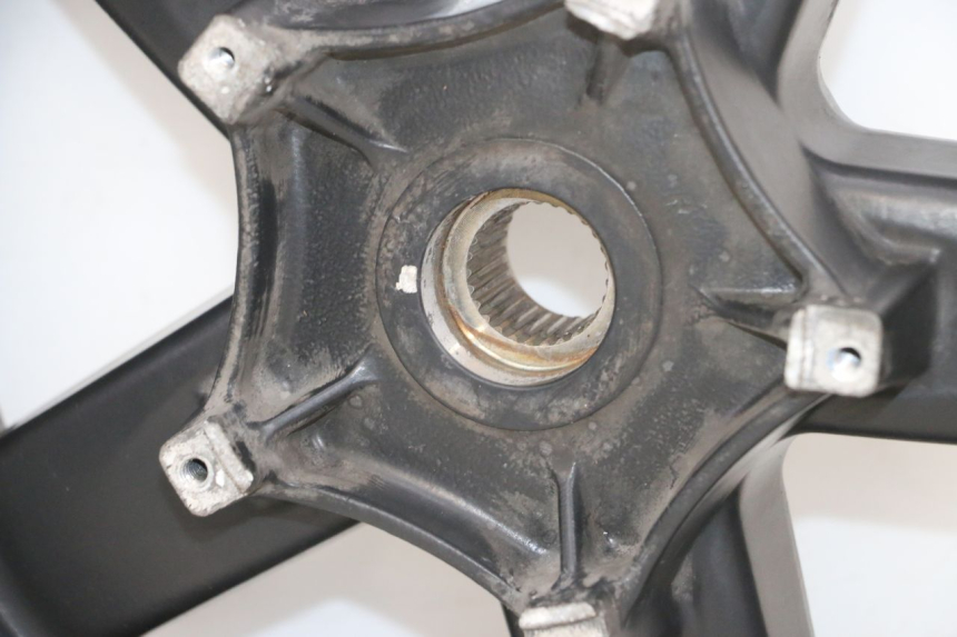 photo de REAR WHEEL RIM PIAGGIO XEVO - X EVO 125 (2007 - 2016) - Checked used part