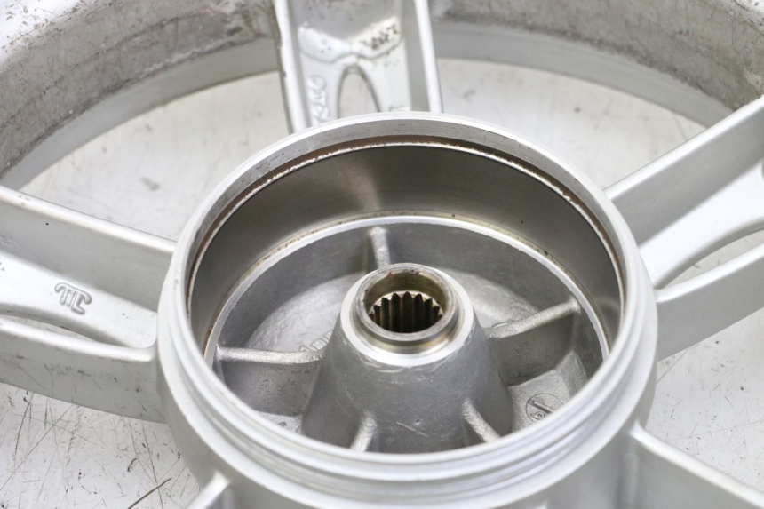 photo de REAR WHEEL RIM YAMAHA NEOS NEO'S 4T 50 (2008 - 2016)