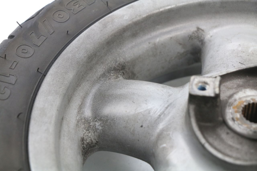 photo de REAR WHEEL RIM YAMAHA YP MAJESTY 125 (1998 - 2001)