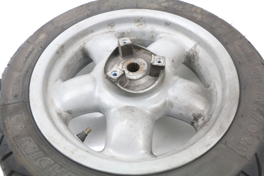 photo de REAR WHEEL RIM YAMAHA YP MAJESTY 125 (1998 - 2001)