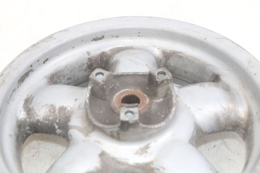photo de REAR WHEEL RIM YAMAHA YP MAJESTY 125 (1998 - 2001)