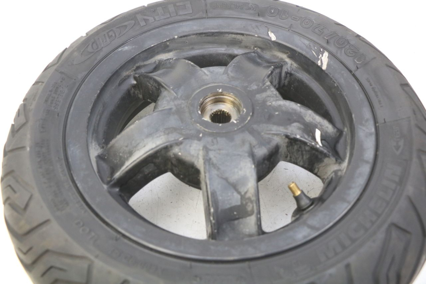 photo de REAR WHEEL RIM PIAGGIO ZIP 4T 50 (2018 - 2020)