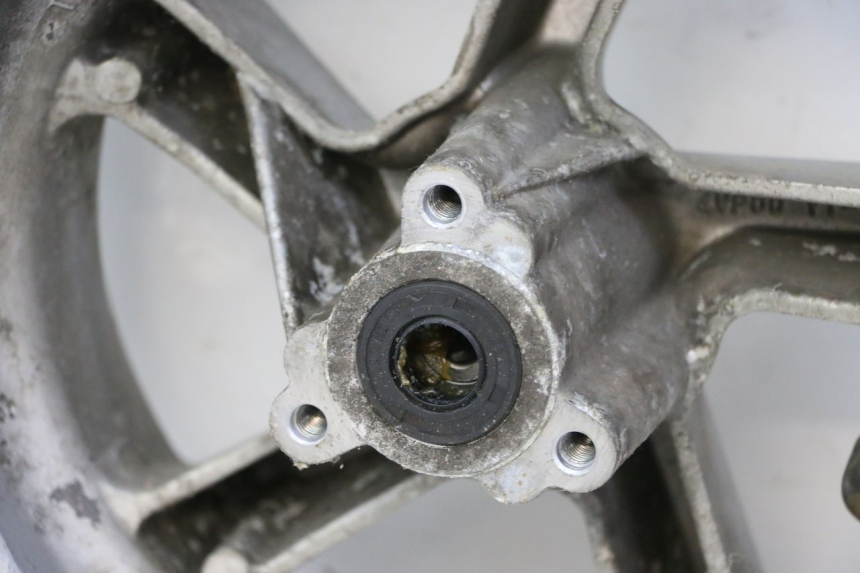photo de FRONT RIM YAMAHA BW'S 100 (1999 - 2002)