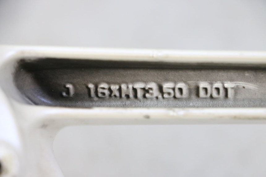 photo de FRONT WHEEL RIM HONDA CBR RR FIREBLADE 900 (1992 - 1994)