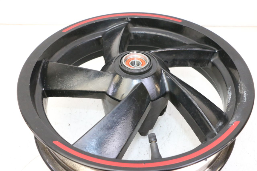 photo de FRONT WHEEL PEUGEOT CITYSTAR 50 (2013 - 2017)