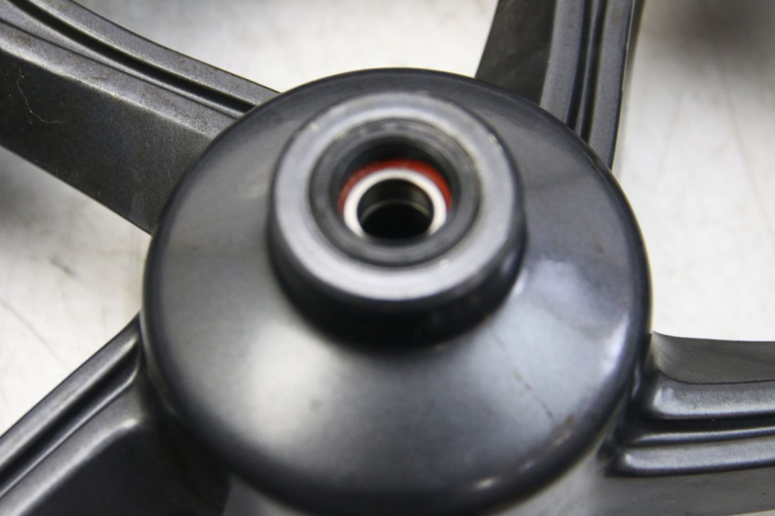 photo de FRONT WHEEL RIM KYMCO DOWNTOWN ABS 125 (2015 - 2017)