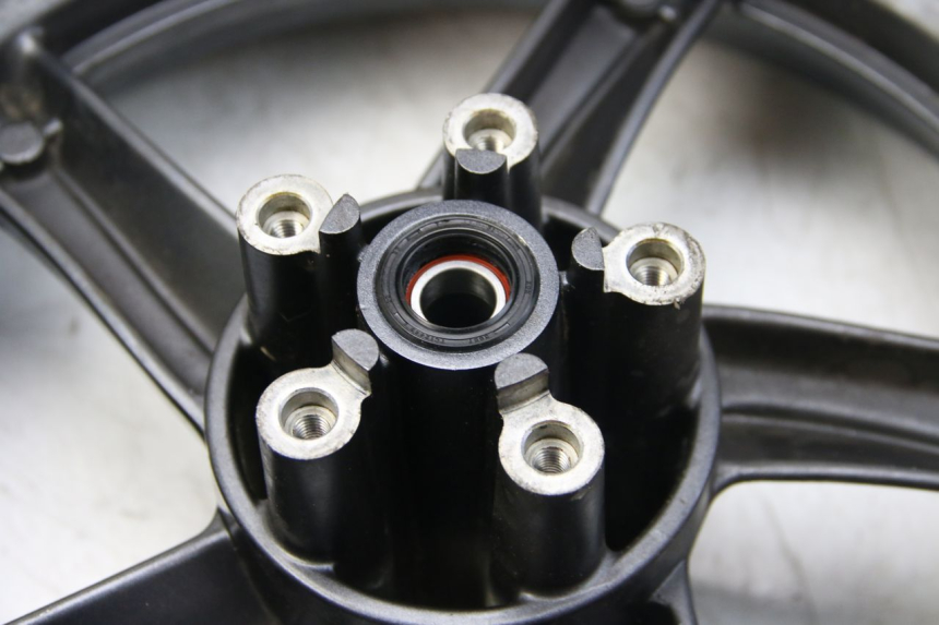 photo de FRONT WHEEL RIM KYMCO DOWNTOWN ABS 125 (2015 - 2017)