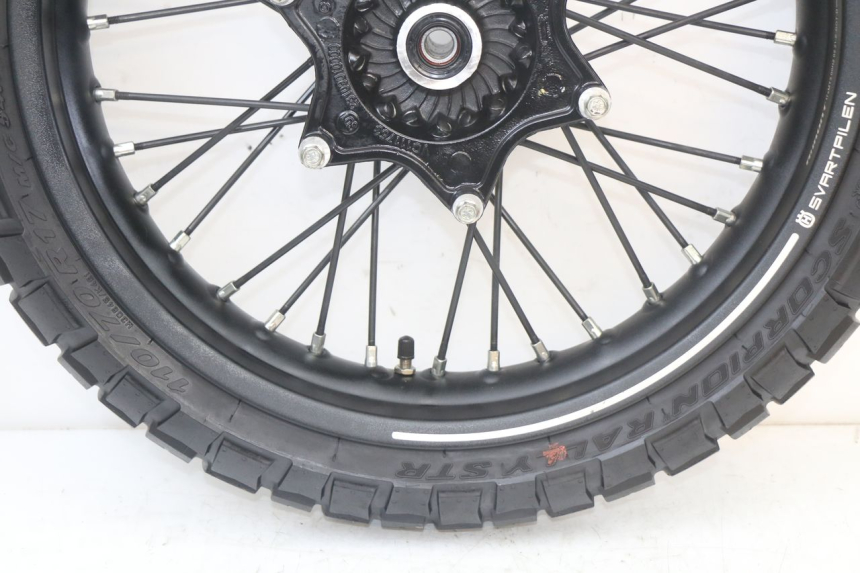 photo de FRONT RIM HUSQVARNA SVARTPILEN 401 (2018 - 2023)