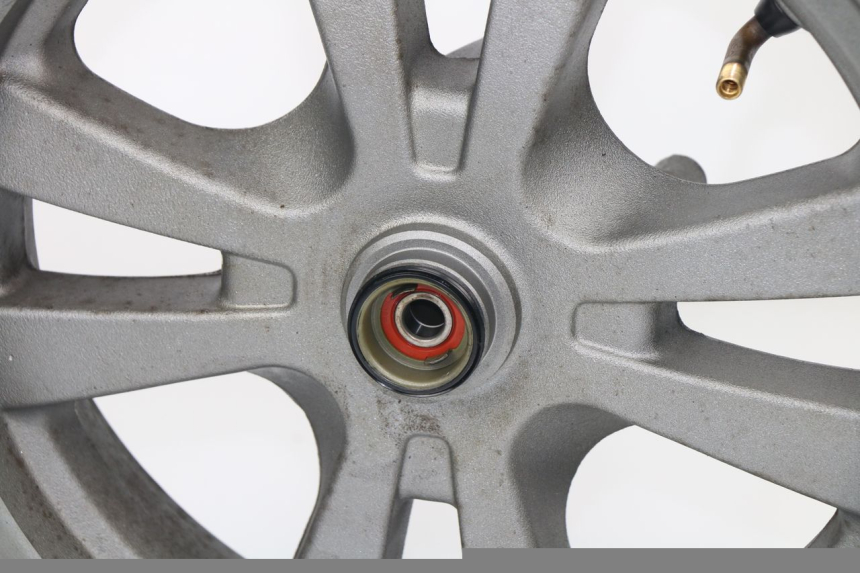 photo de FRONT RIM KYMCO LIKE 4T 50 (2009 - 2018)