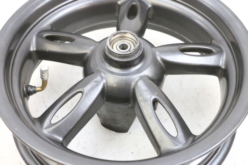 photo de FRONT WHEEL YAMAHA NEOS NEO'S 4T 50 (2008 - 2016) - Focus on structure