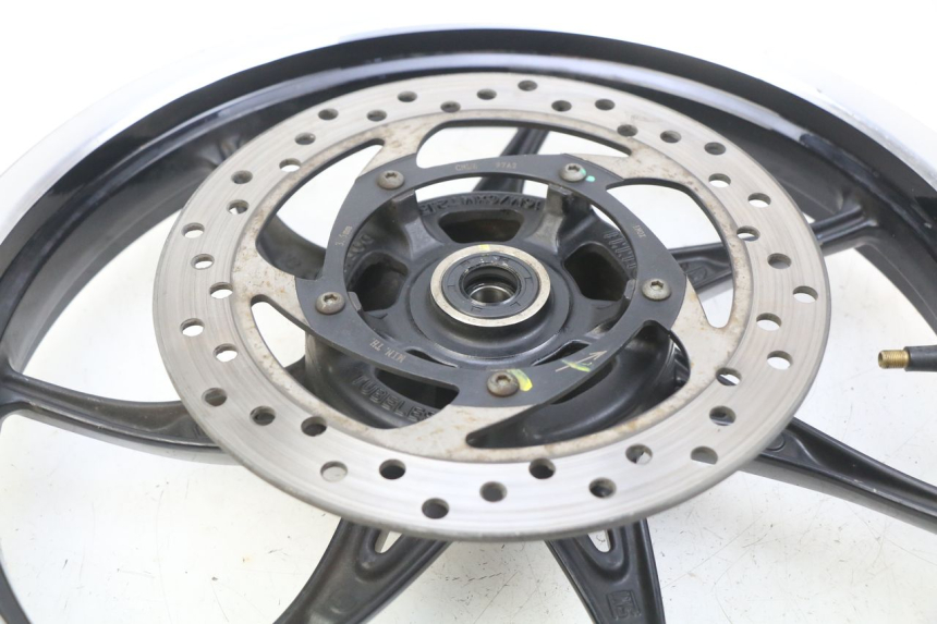 photo de FRONT WHEEL RIM PIAGGIO LIBERTY IGET 4T 50 (2015 - 2020)