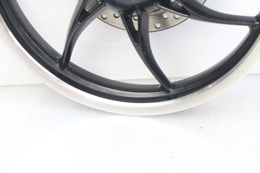 photo de FRONT WHEEL RIM PIAGGIO LIBERTY IGET 4T 50 (2015 - 2020)