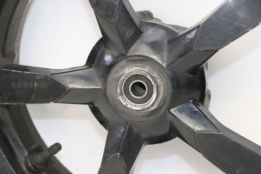 photo de FRONT RIM PEUGEOT SATELIS 125 (2013 - 2018)