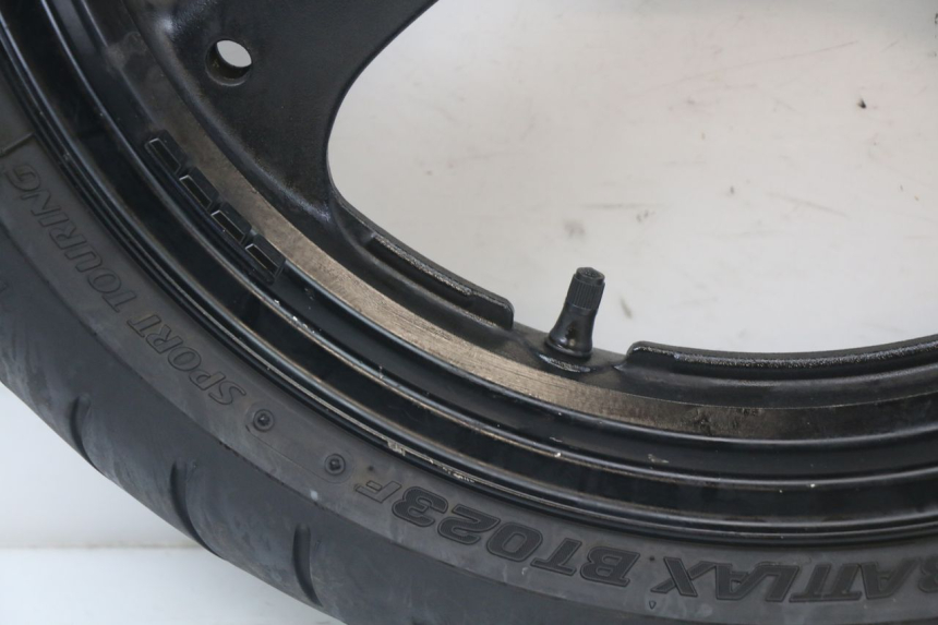 photo de FRONT RIM SUZUKI GS F 500 (2004 - 2007)