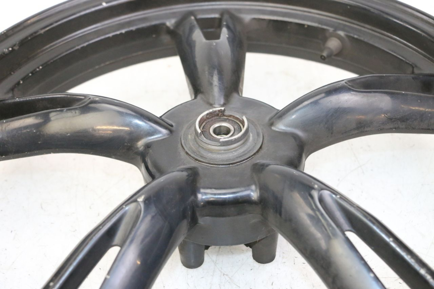 photo de FRONT RIM PEUGEOT TWEET PRO CARGO 50 (2018 - 2020) - Distinctive features