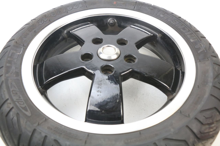 photo de FRONT RIM PIAGGIO VESPA GTS IE ABS 300 (2016 - 2018)