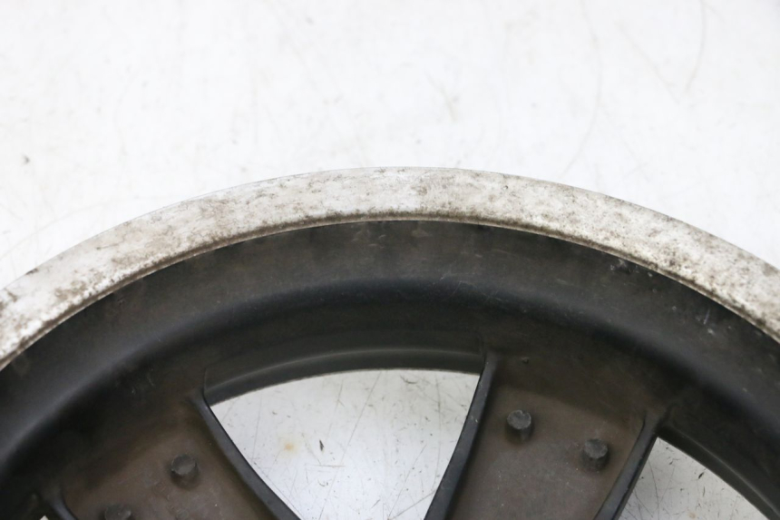 photo de FRONT WHEEL RIM PIAGGIO VESPA GTS SUPER IE 125 (2009 - 2016) - Surface and material condition