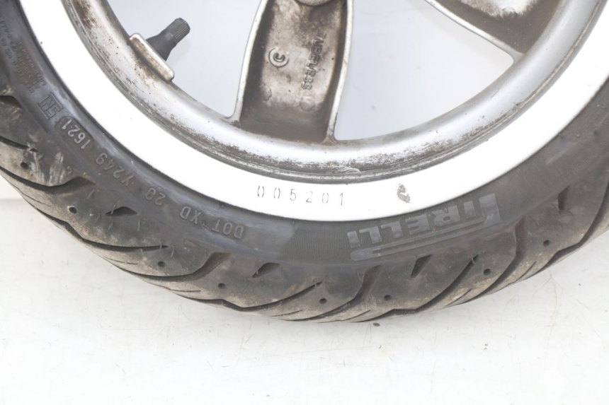 photo de FRONT WHEEL RIM PIAGGIO VESPA PRIMAVERA 2T 50 (2013 - 2018)