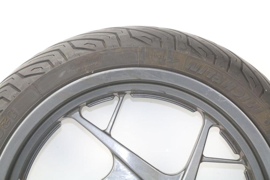 photo de FRONT RIM YAMAHA XMAX X-MAX ABS 125 (2014 - 2016) - Surface and material condition