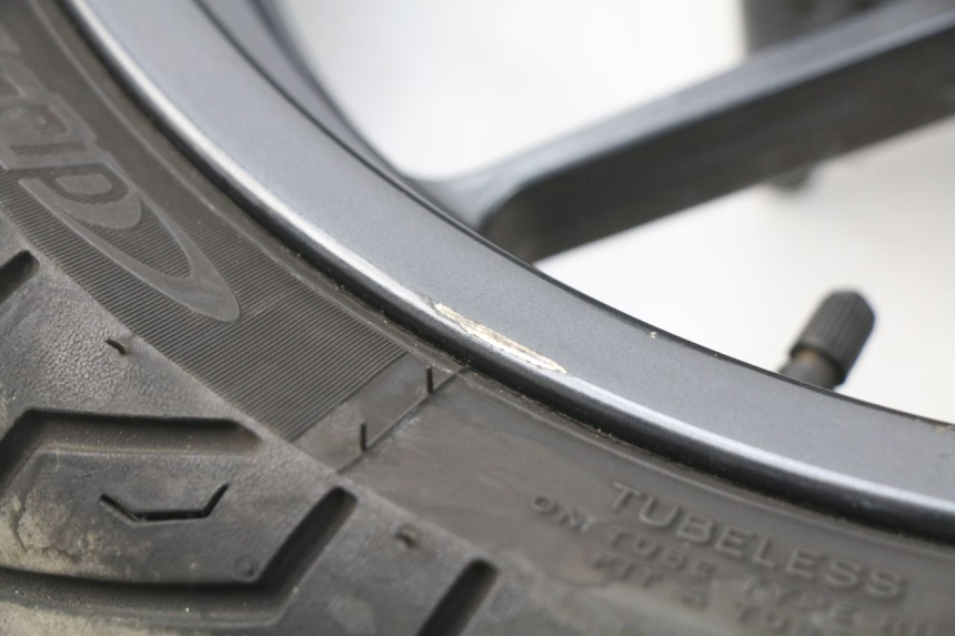 photo de FRONT RIM YAMAHA YP X-MAX XMAX 400 (2014 - 2017)