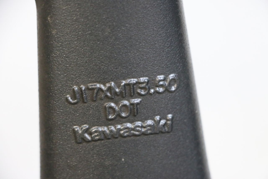 photo de FRONT RIM KAWASAKI ZR 7 750 (1999 - 2001) - Zoom on usage condition