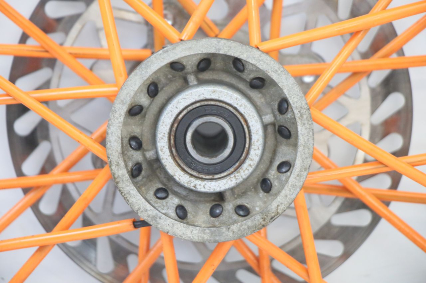 photo de FRONT RIM AND TIRE APOLLO RFZ 125