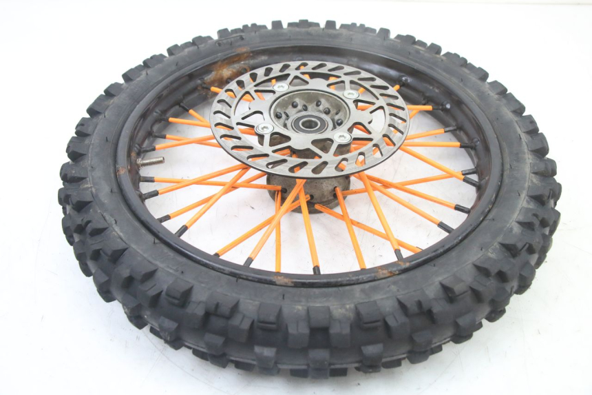 photo de FRONT RIM AND TIRE APOLLO RFZ 125