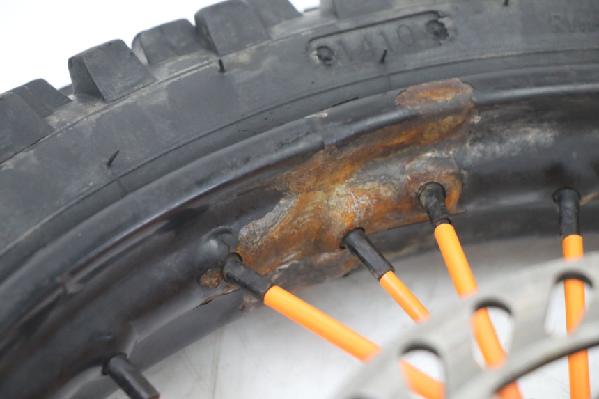 photo de FRONT RIM AND TIRE APOLLO RFZ 125