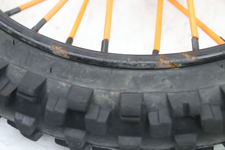 photo de FRONT RIM AND TIRE APOLLO RFZ 125