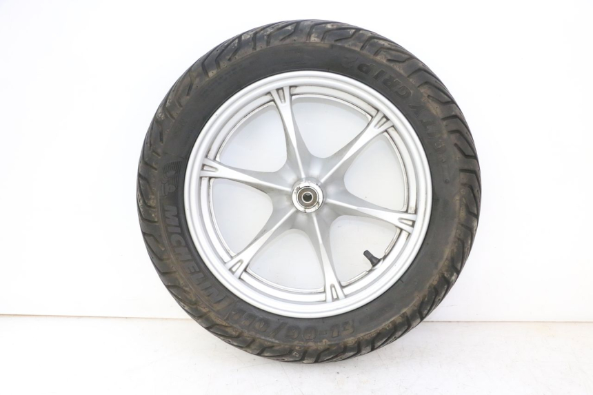 photo de FRONT RIM AND TIRE SUZUKI BURGMAN 125 (2007 - 2014)