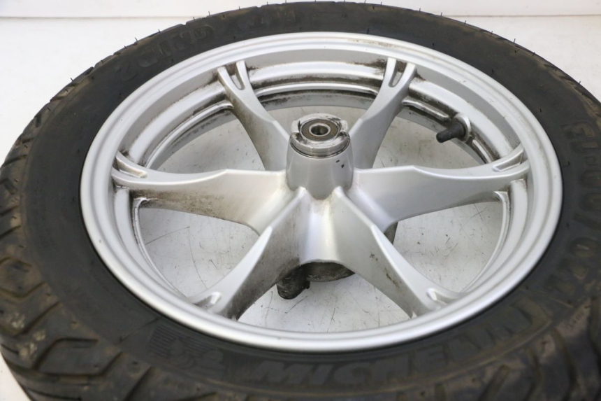 photo de FRONT RIM AND TIRE SUZUKI BURGMAN 125 (2007 - 2014)
