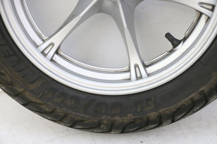 photo de FRONT RIM AND TIRE SUZUKI BURGMAN 125 (2007 - 2014)