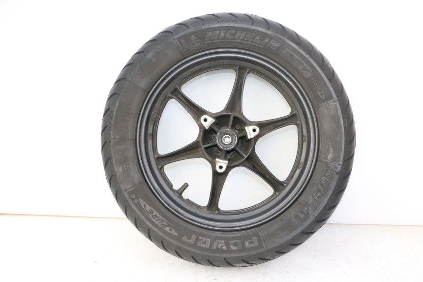 photo de FRONT RIM AND TIRE SUZUKI BURGMAN 125 (2007 - 2014)