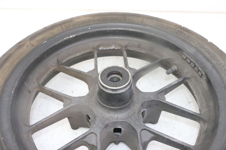 photo de FRONT RIM AND TIRE HONDA FORZA ABS 300 (2013 - 2019)