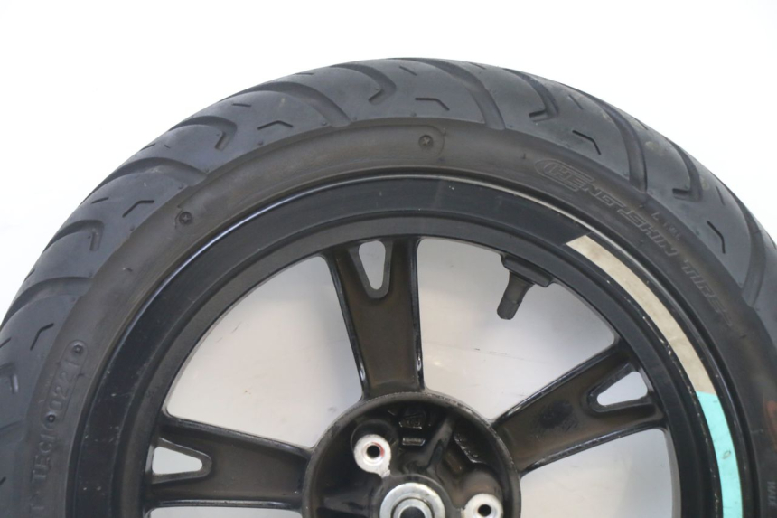 photo de FRONT RIM AND TIRE PEUGEOT KISBEE 4T 50 (2018 - 2022)