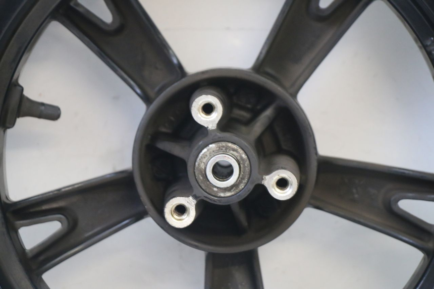 photo de FRONT RIM AND TIRE PEUGEOT KISBEE 4T 50 (2018 - 2022)