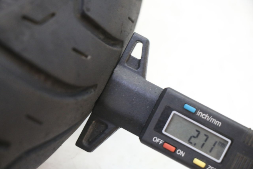 photo de FRONT RIM AND TIRE PEUGEOT KISBEE 4T 50 (2018 - 2022)
