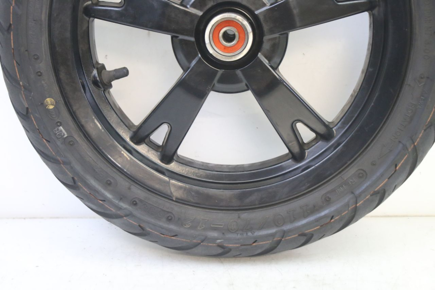 photo de FRONT RIM AND TIRE PEUGEOT KISBEE 4T 50 (2018 - 2022)