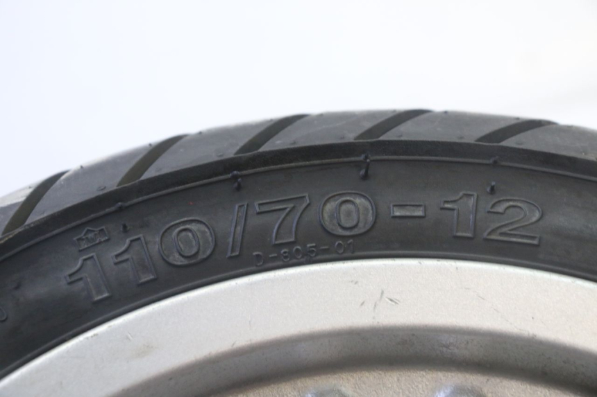 photo de FRONT RIM AND TIRE PEUGEOT KISBEE 4T 50 (2018 - 2022)