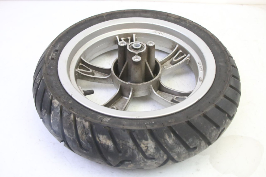 photo de FRONT RIM AND TIRE PEUGEOT KISBEE 4T 50 (2018 - 2022)