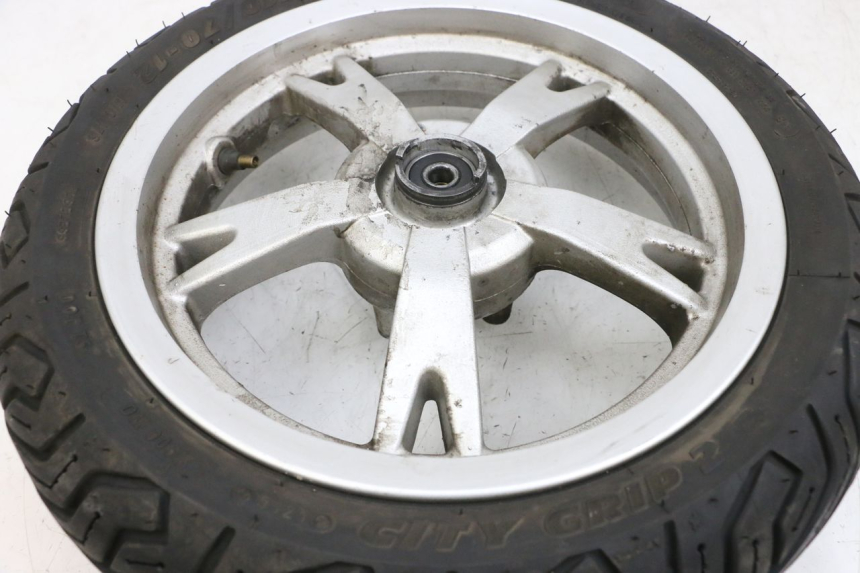 photo de FRONT RIM AND TIRE PEUGEOT KISBEE 4T 50 (2010 - 2017)