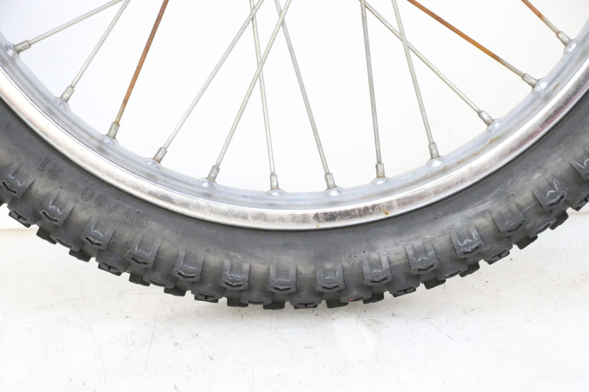 photo de FRONT RIM AND TIRE KYMCO STRYKER OFF ROAD 125 (1999 - 2005)