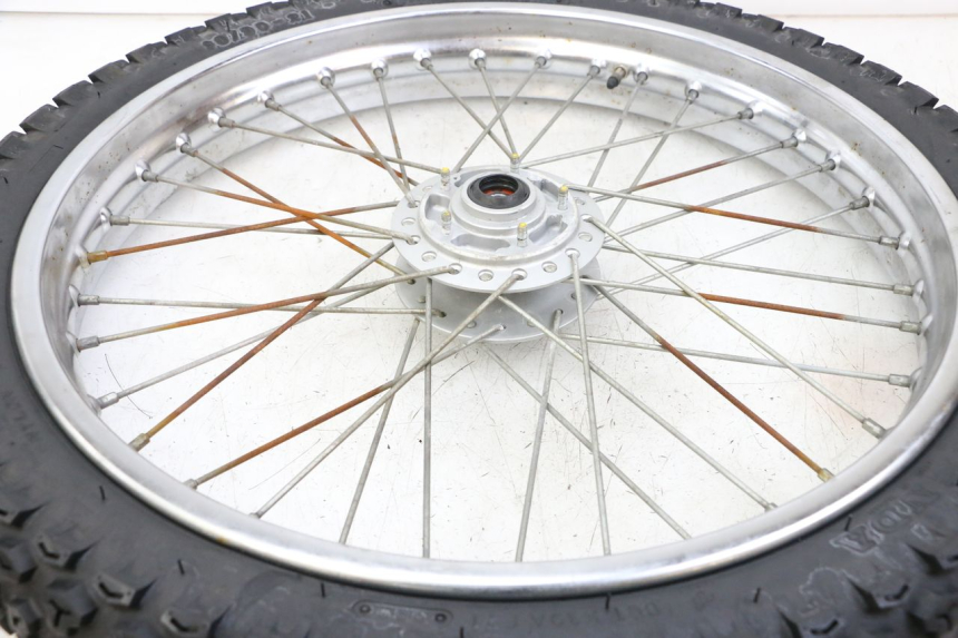 photo de FRONT RIM AND TIRE KYMCO STRYKER OFF ROAD 125 (1999 - 2005)