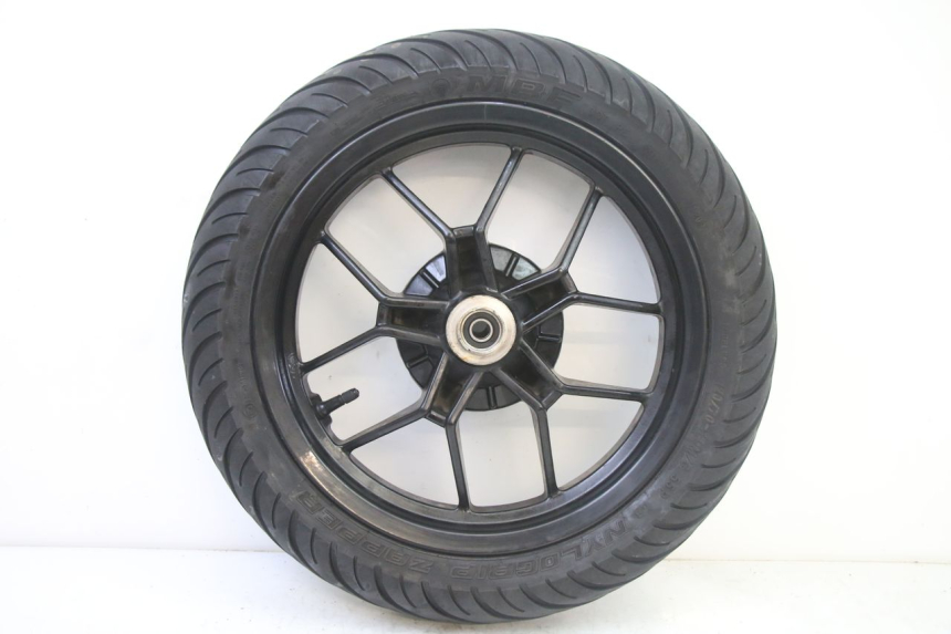 photo de FRONT RIM AND TIRE PIAGGIO NEW TYPHOON 50 (2018 - 2021)